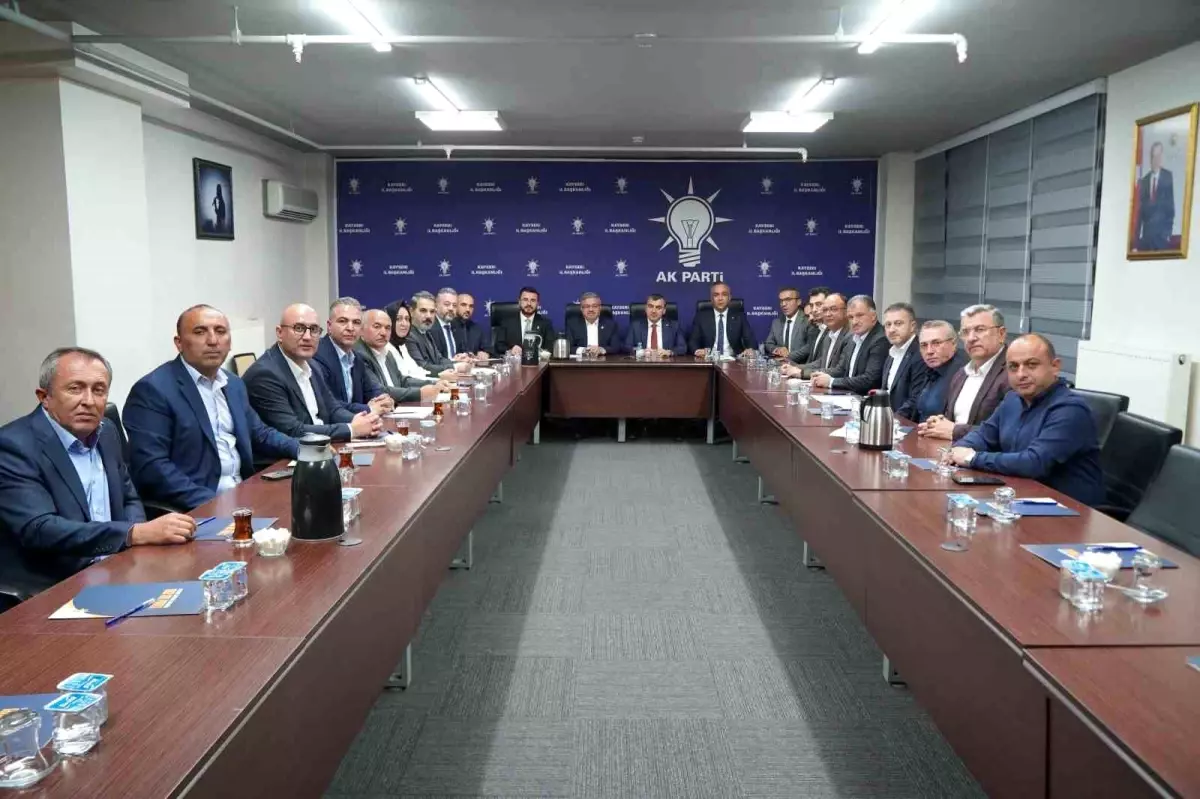 ak parti kayseri il baskanligindan teskilat degerlendirme toplantisi E5YaMCN8.jpg