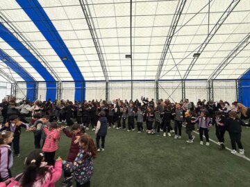 Çıldır İlkokulu’ndan Gazze’ye Destek: Hayır Çarşısı Düzenlendi cildir ilkokulundan gazzeye destek hayir carsisi duzenlendi qjSxU4NK.jpg