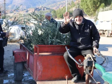 eskisehirdebuyuksehir belediyesinden ureticilere zeytin fidani destegi E5pjalhW.webp