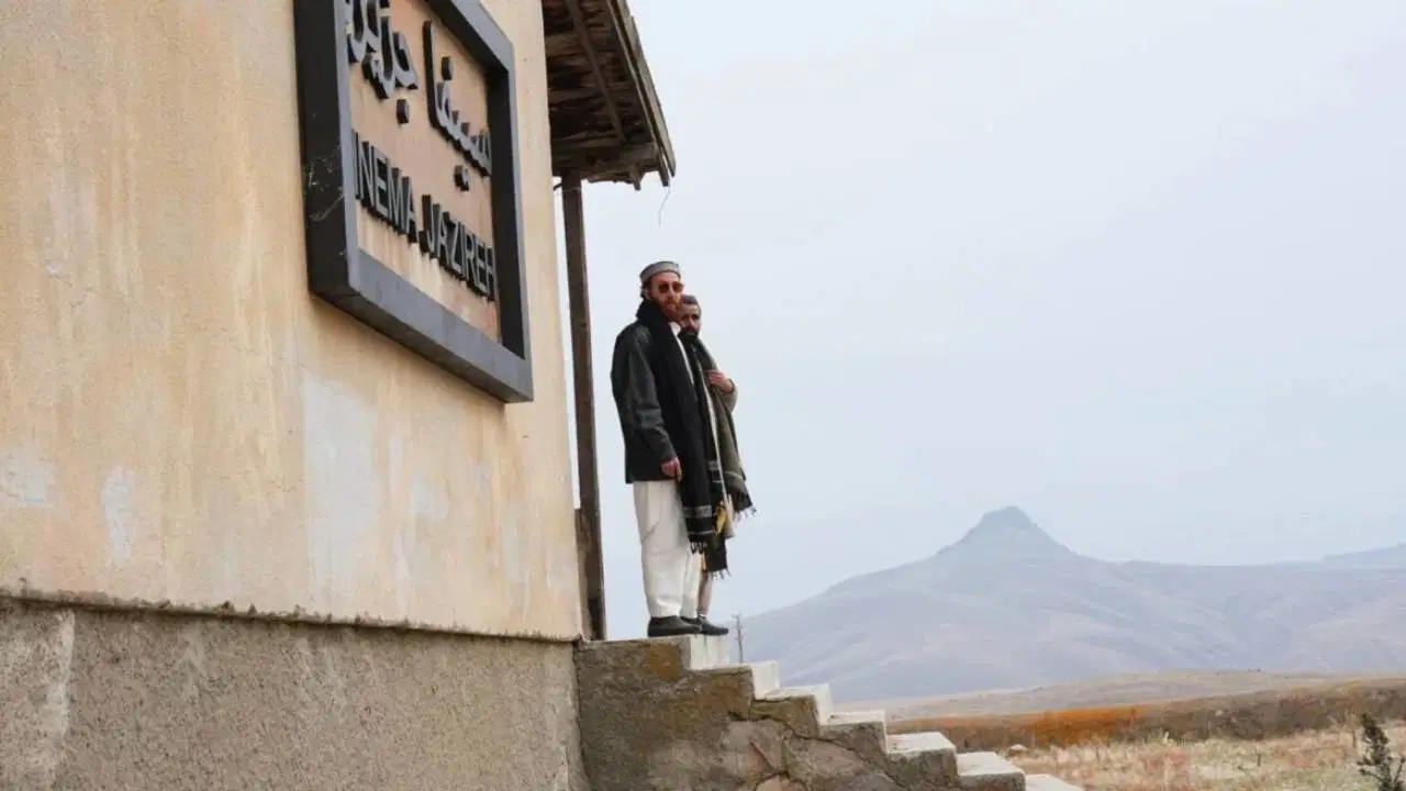 gozde kuralin yonetmenligini yaptigi film valenciadan odulle dondu cinema jazireh her yerde QPdSfyg7.jpg