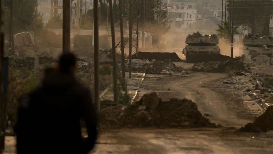 suriyedeki koye giren israil askerini halk taslayarak kovdu 8wtSEJPM.webp