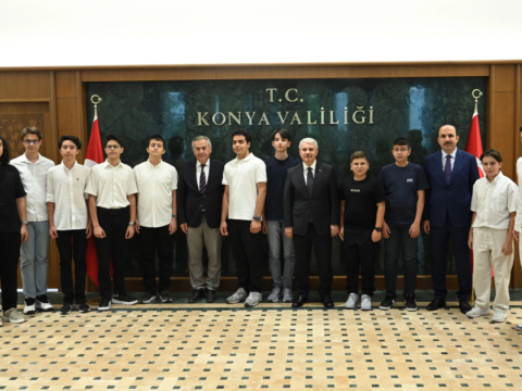 Konyada vali akin ve baskan altay sampiyonlarla bulustu SbvDCX8a