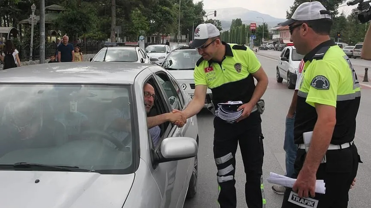 Yeni ehliyet duzenlemesi resmen kabul edildi 3 kere yapaninkine el konulacak jtIfCXKv
